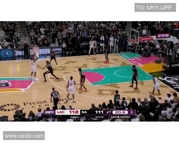 马刺与快船激战正酣12月19日NBA精彩对决值得期待